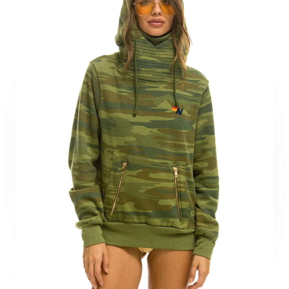 Aviator Nation camo set size L